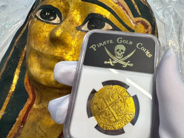 PERU 1699 8 ESCUDOS NGC UNC 1715 FLEET GOLD DOUBLOON PIRATE TREASURE COIN - Image 4