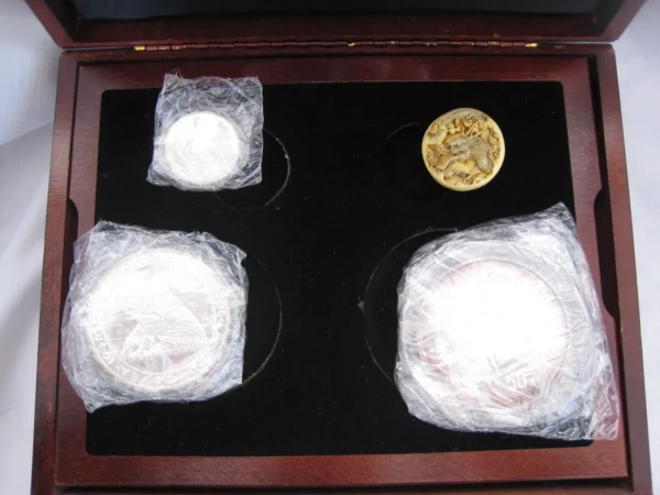 YIN YANG COLLECTION CHINA COINS OF INVENTION AND DISCOVERY  350 SETS    no panda - Image 3