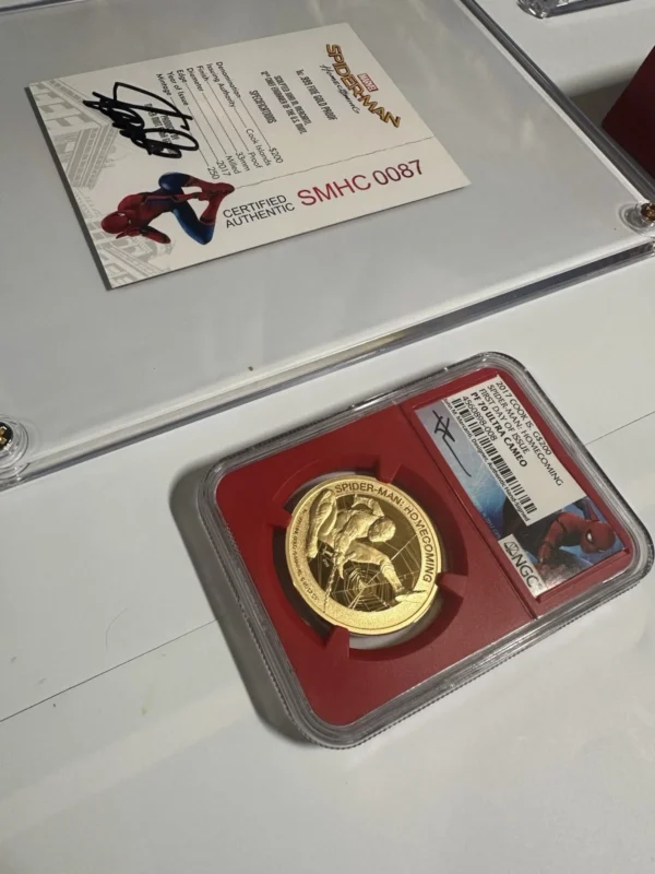 ! MOST RARE SPIDER-MAN GOLD COIN SET! STAN LEE SIGNED. 1 OF A KIND BULLION SET! - Image 3
