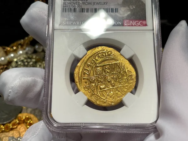 MEXICO 1714 8 ESCUDOS NGC UNC 1715 FLEET PIRATE GOLD SHIPWRECK COINS TREASURE - Image 7